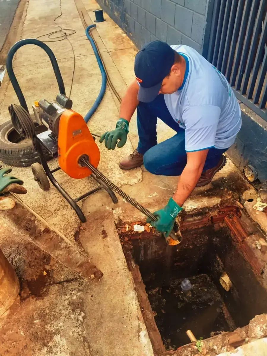 Serviço de desentupidora de ralo em Marília SP